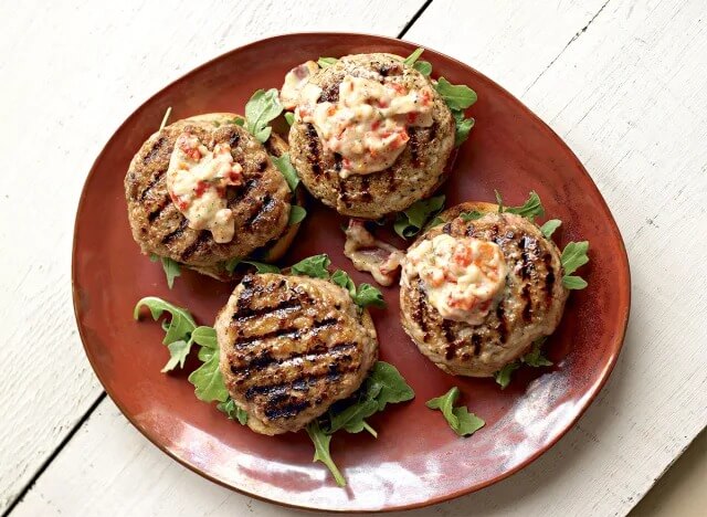 Sun-dried tomato aioli on a quick chicken burger, Meals With Chicken