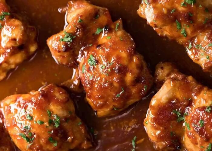 Dinners with chicken thigh with sweet and sour sauce