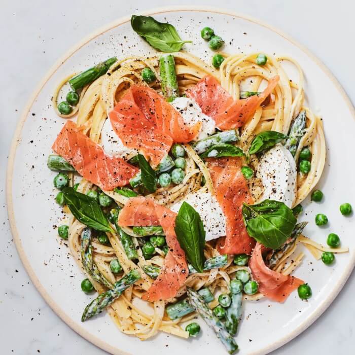 Recipes with sour cream and smoked salmon pasta