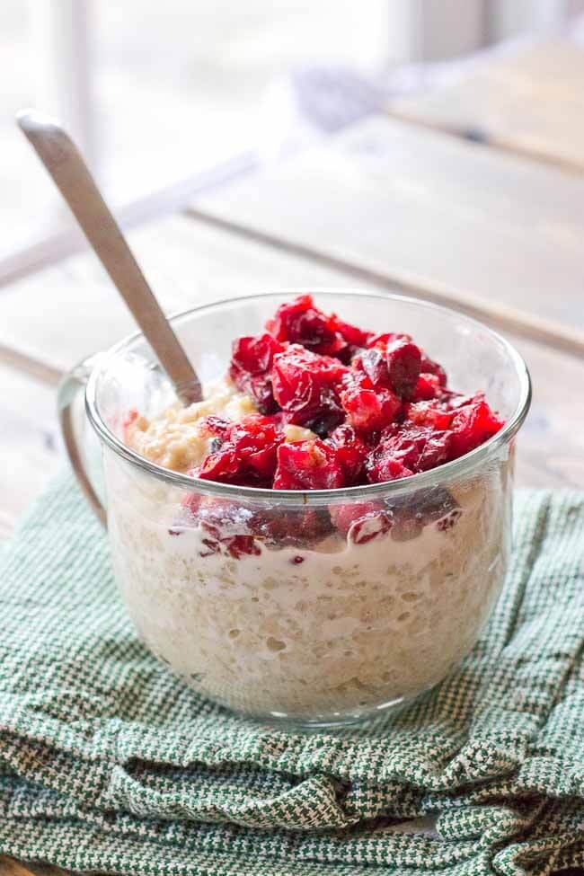 Roasted Cranberries and Quinoa Oatmeal