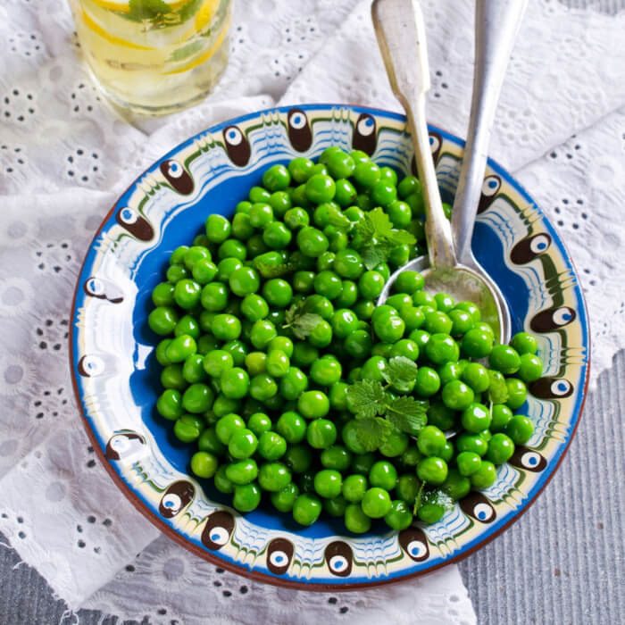 green peas side effects 