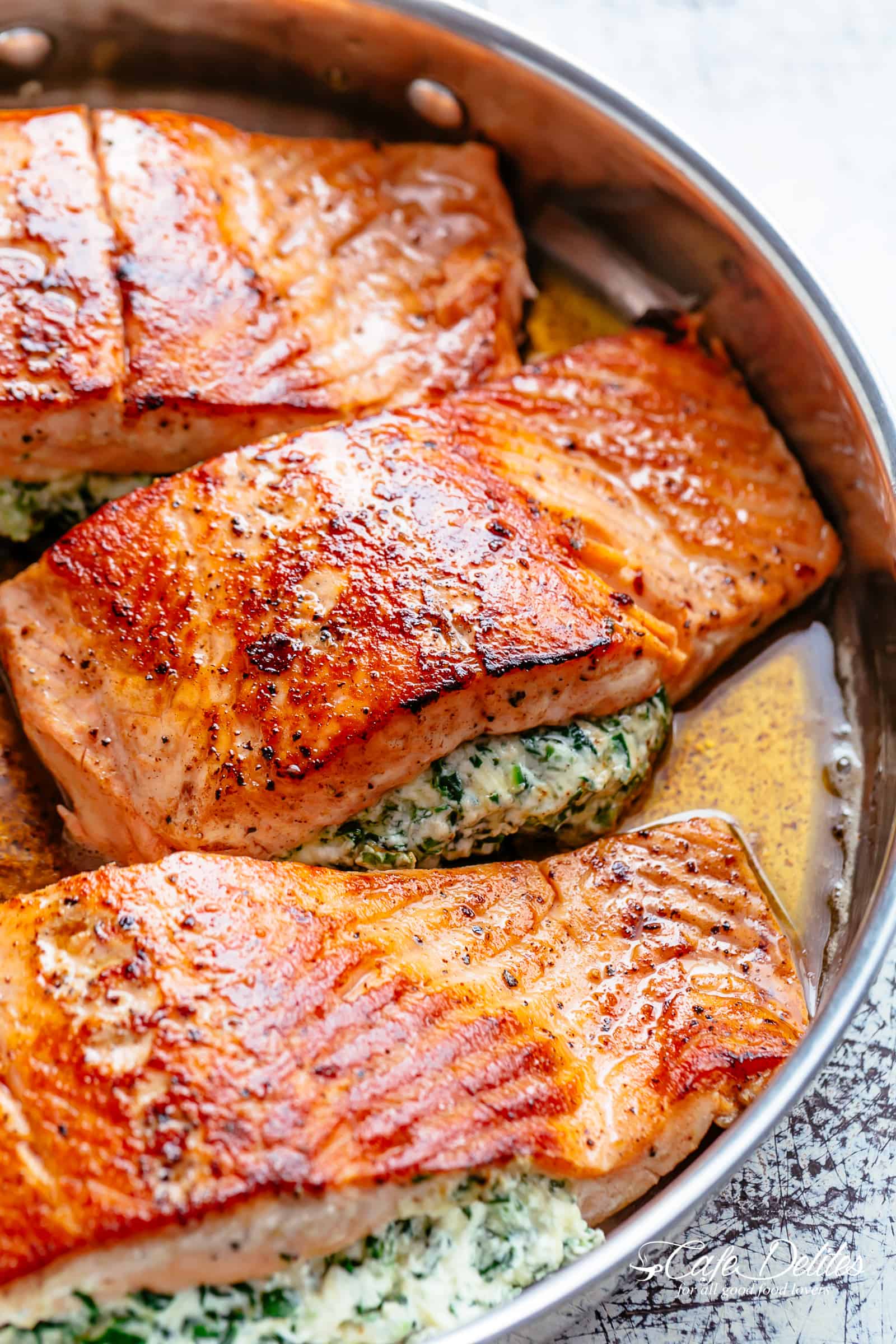  Creamed Spinach–Stuffed Salmon 