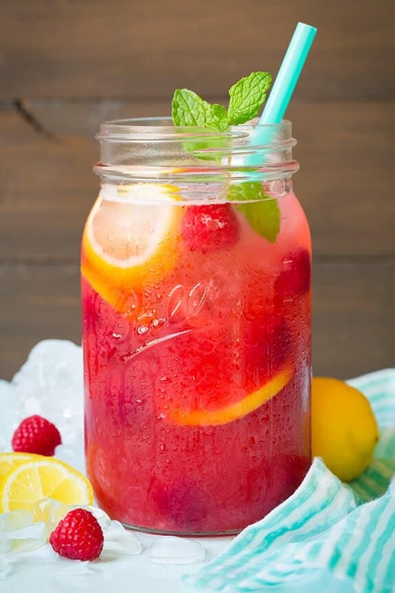 25 Refreshing Drinks You Need To Make This Summer - Easy and Healthy