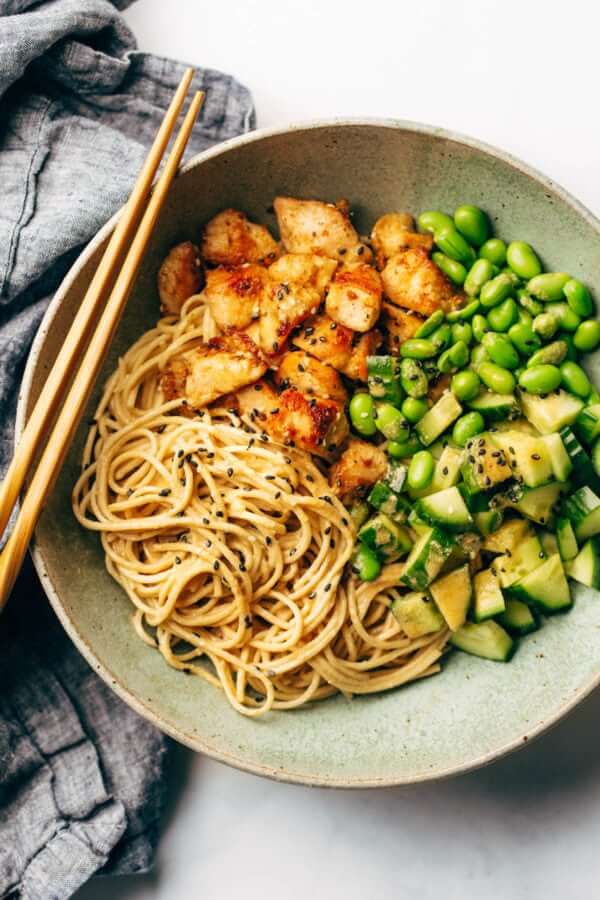 Vegetarian Noodles That All Family Would Love - Easy and ...