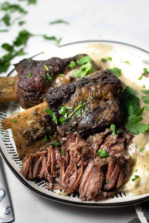 30 Insanely Good Braised Dishes Slow Cooker Beer Braised Short Ribs