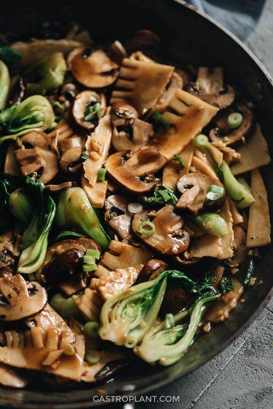 Dick mushroom chinese food