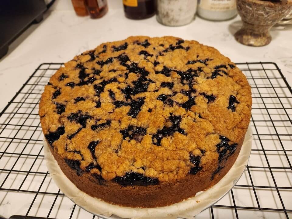 Easy Blueberry Sour Cream Coffee Cake - Easy and Healthy Recipes