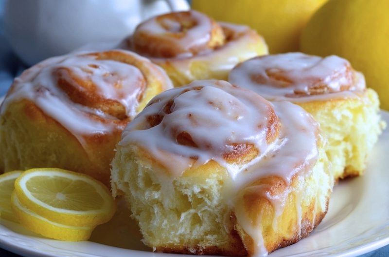 Soft Lemon Rolls